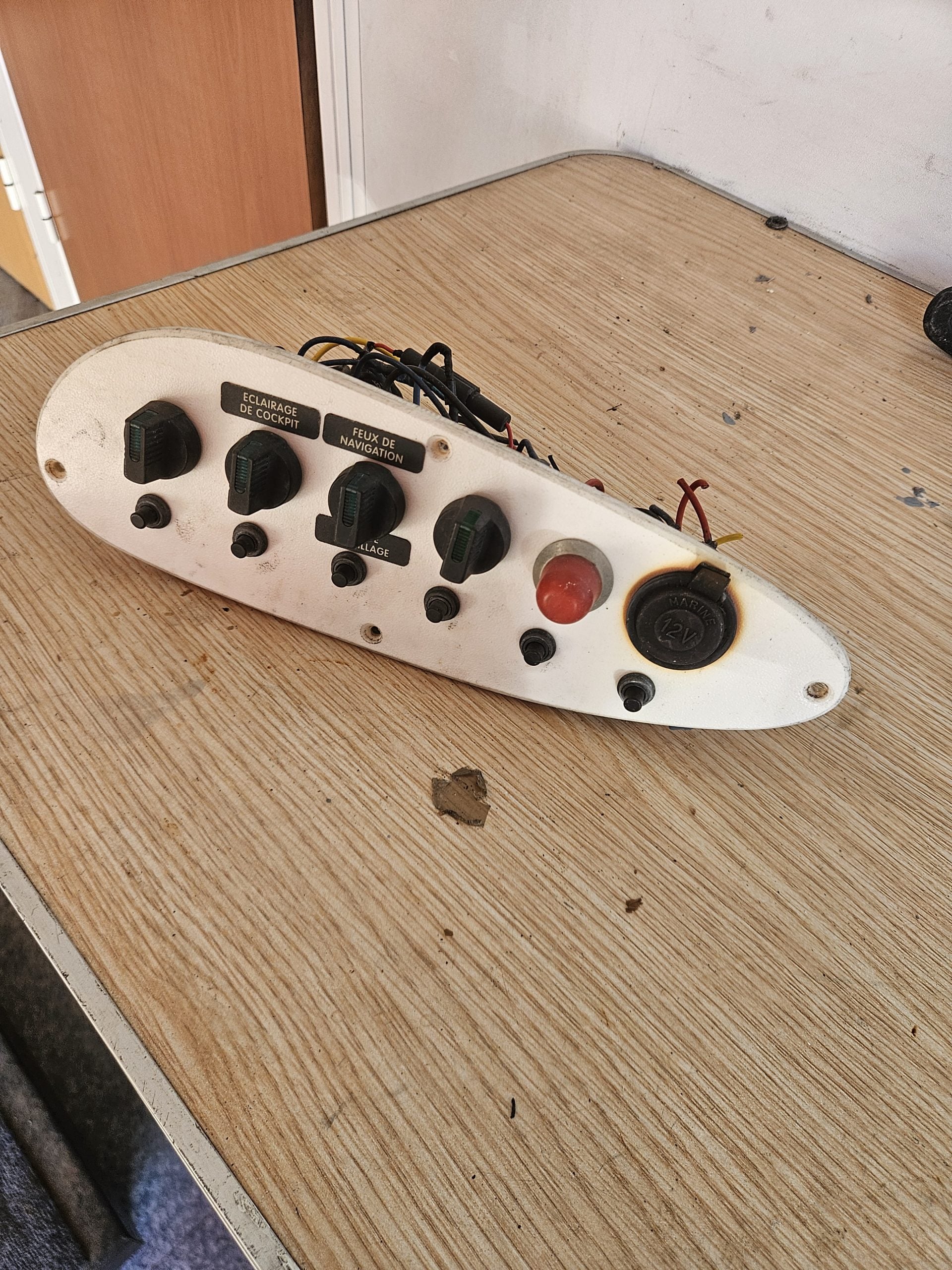 Panneau de contrôle 6 interrupteurs bateau