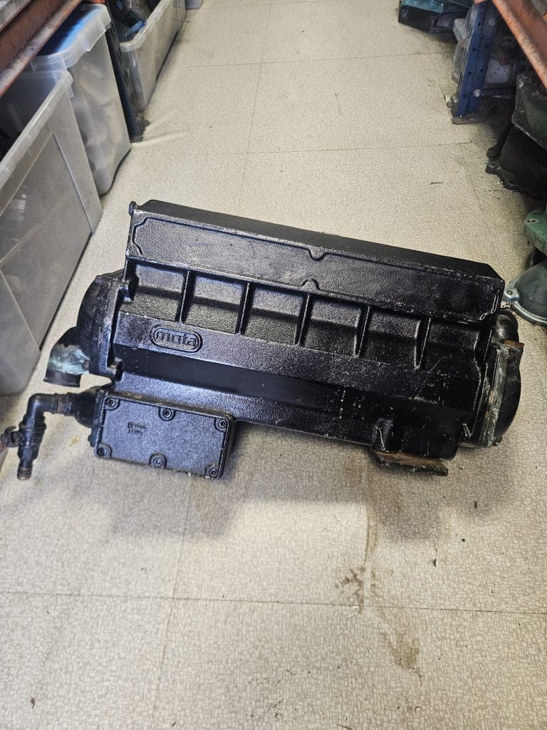 Échangeur de température Mercruiser 4 cylindres