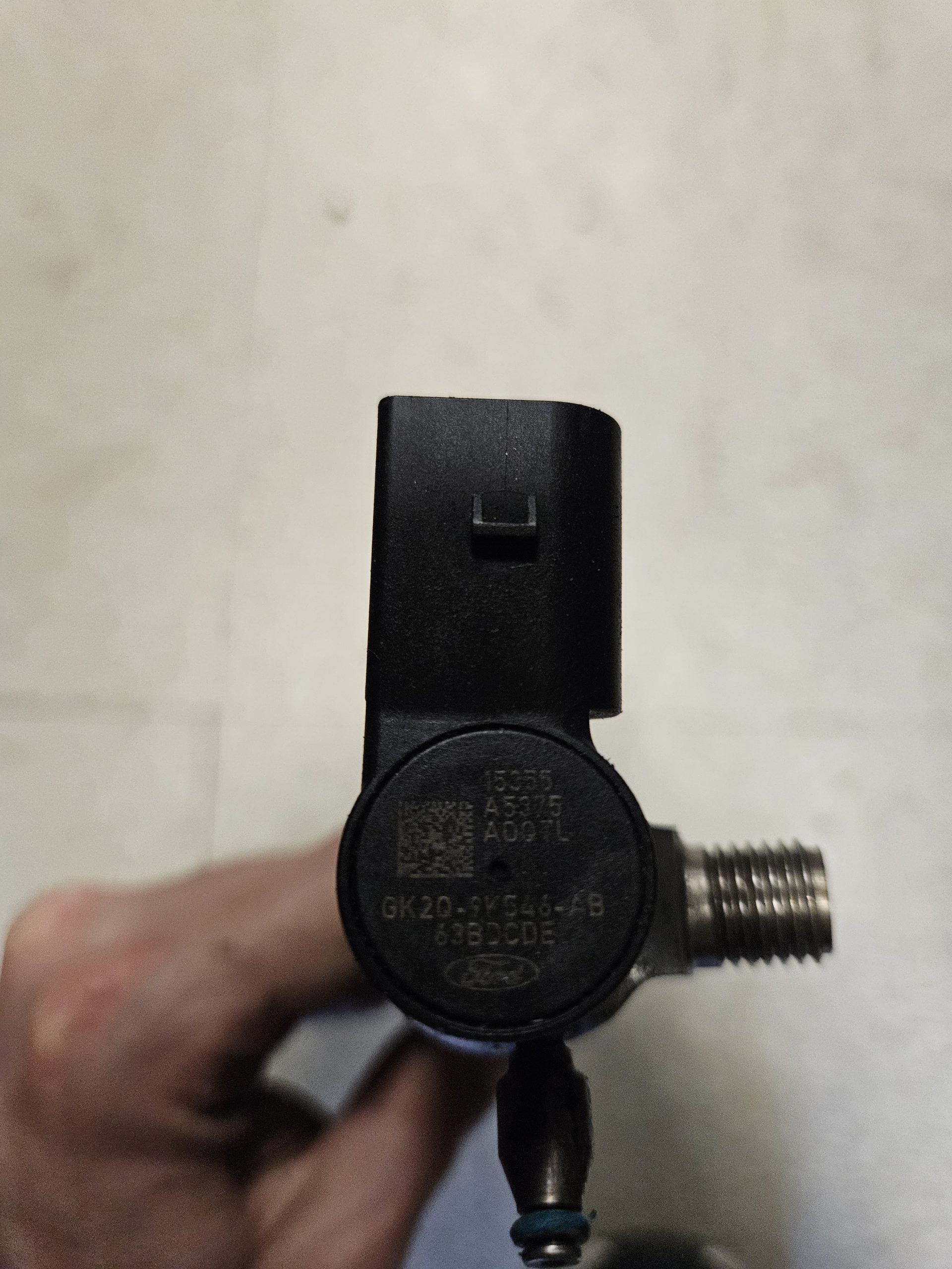 Injecteur Ford GK2Q-9K546-AB d’occasion contrôlé