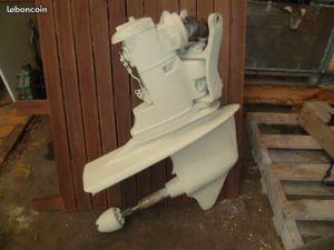 Casse Marine : Embase Volvo DP 280 2 000 euros pièces détachées : Embase Volvo DP 280 2 000 euros