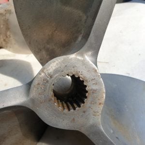 Hélice couteau 17x26