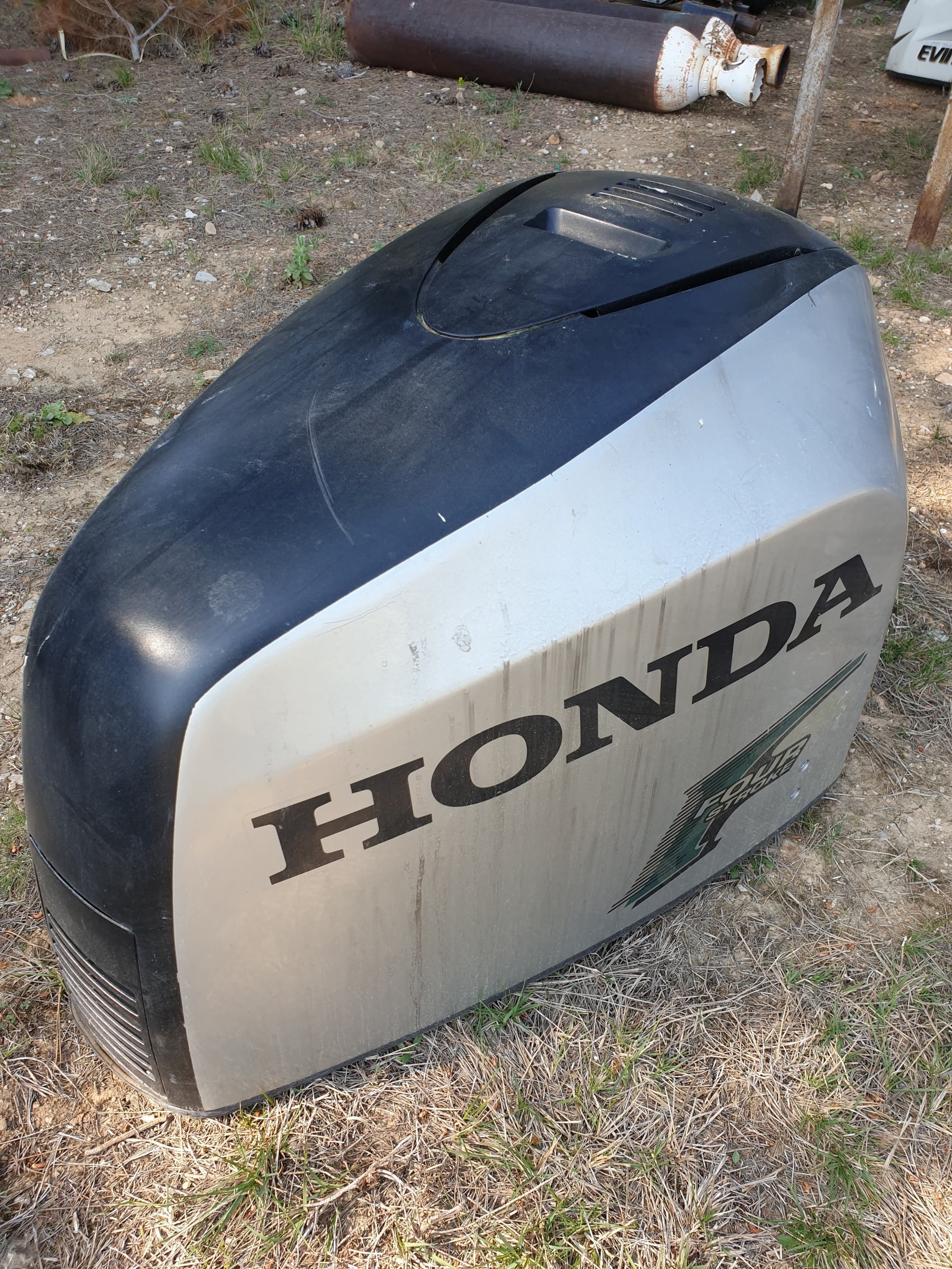 Capot Honda 225cv