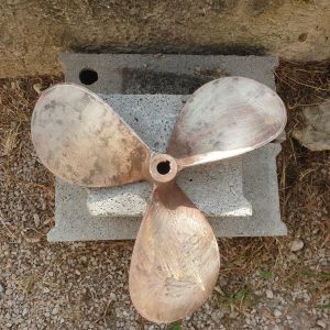 Hélice bronze diamètre 25 dimension 11x16