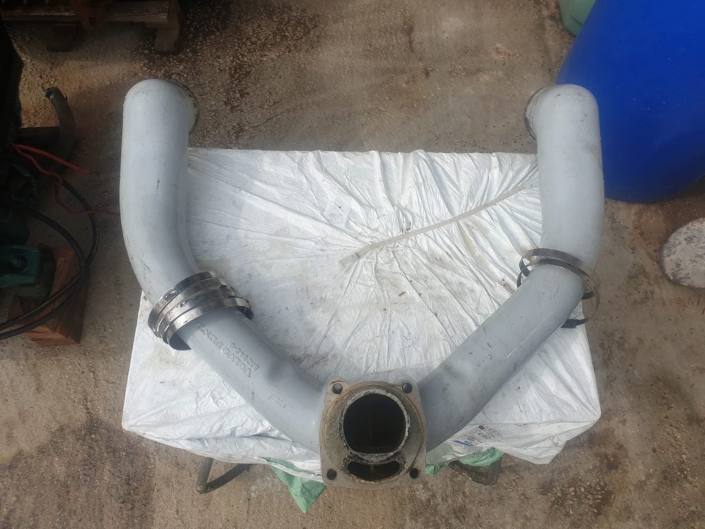 Corne d'échappement Volvo penta V8 et V6