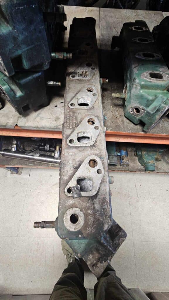 Collecteur 838688 Volvo Penta
