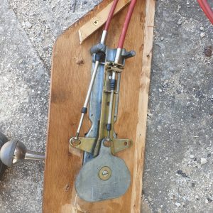 Boitier Latérale Volvo