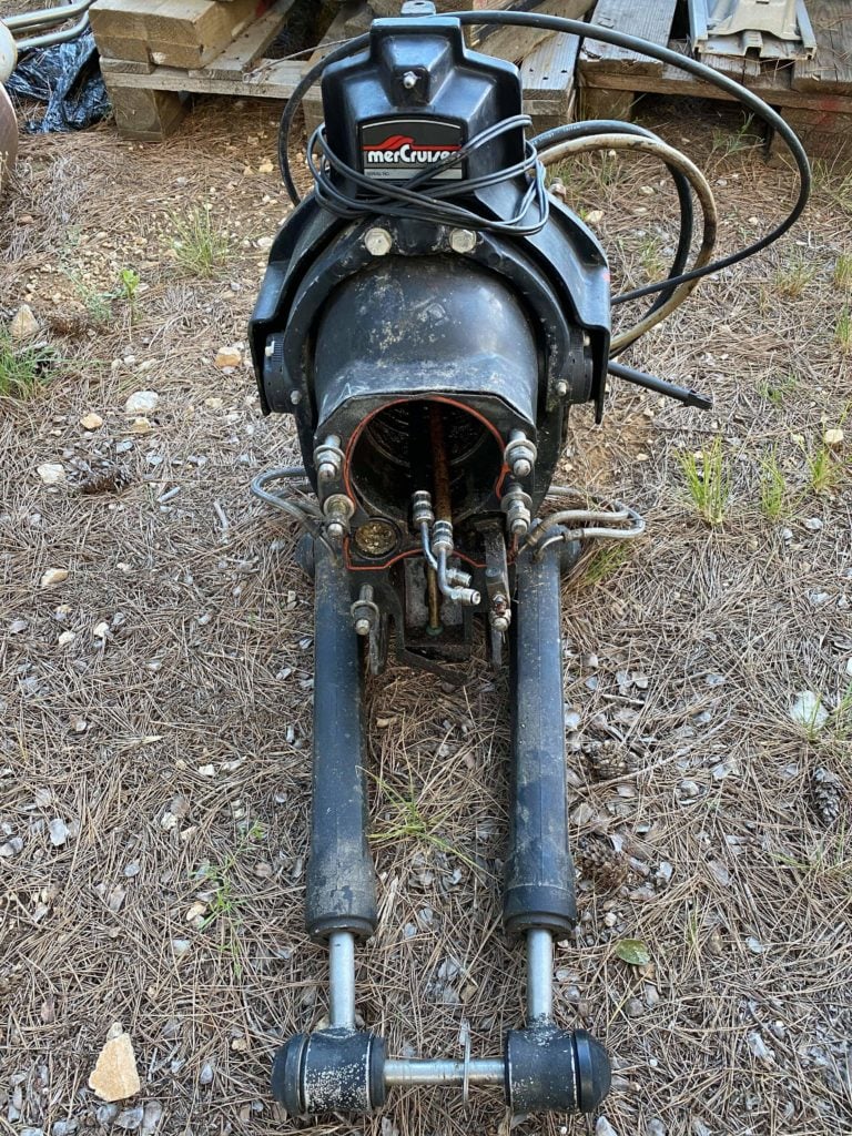 Platine Mercruiser alpha one pièce détachée
