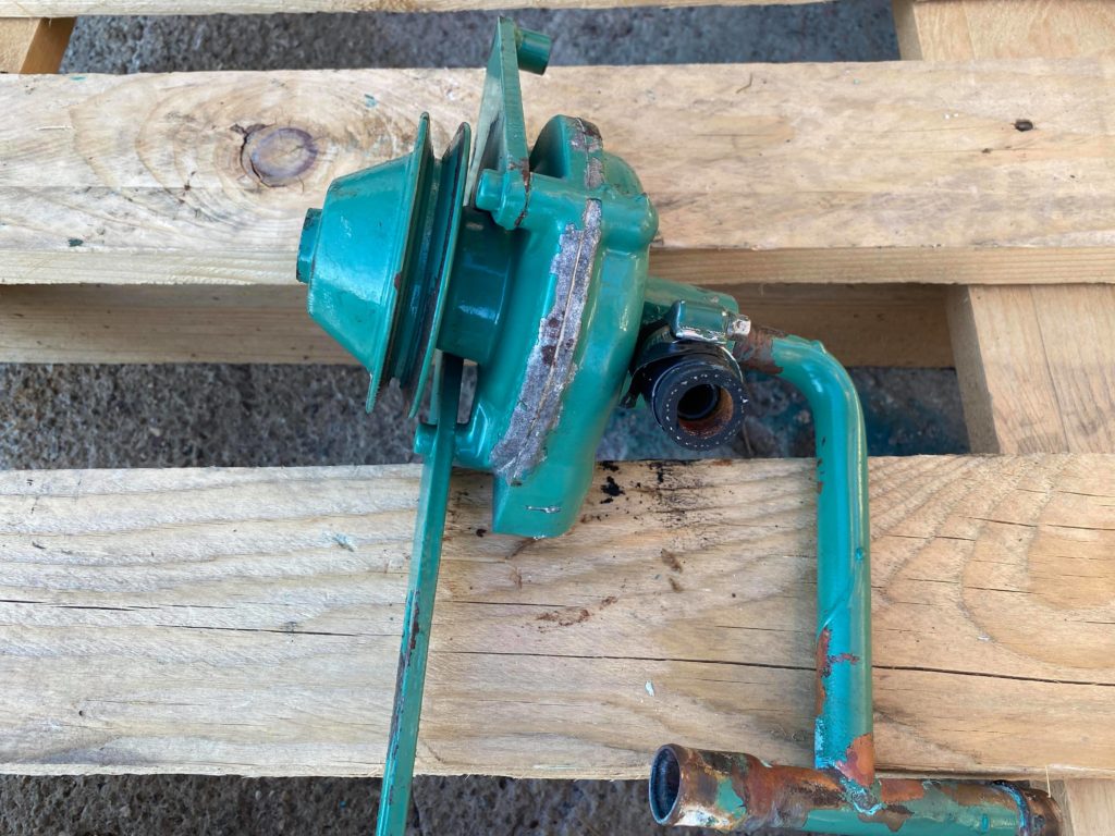 Pompe de circulation 2003T Volvo Penta