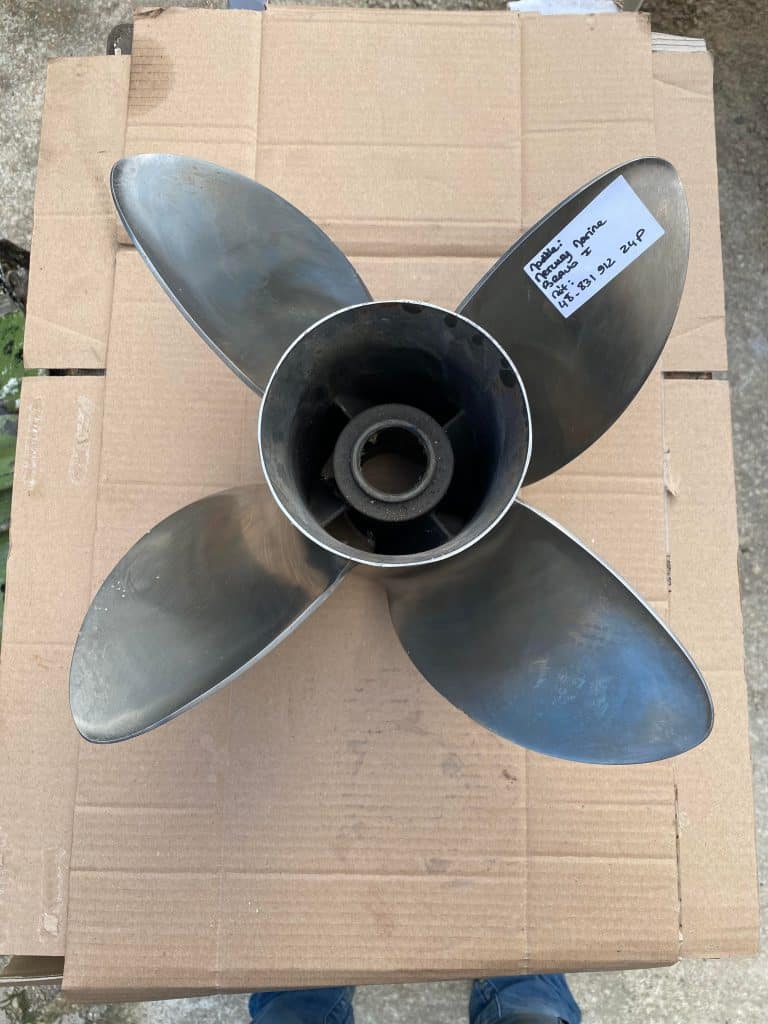 Hélice Bravo I 48-831912 Mercury Marine 24P