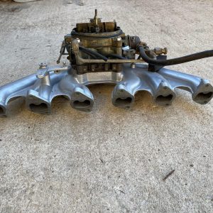 Pipe d’admission avec carburateur