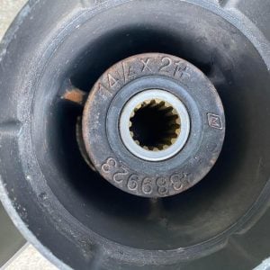 Hélice 14 ¼ x 21 droite Yamaha