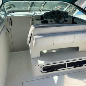 Sea Ray 230 Sundancer Vedette