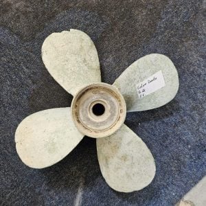 Hélice B4 Volvo Penta 