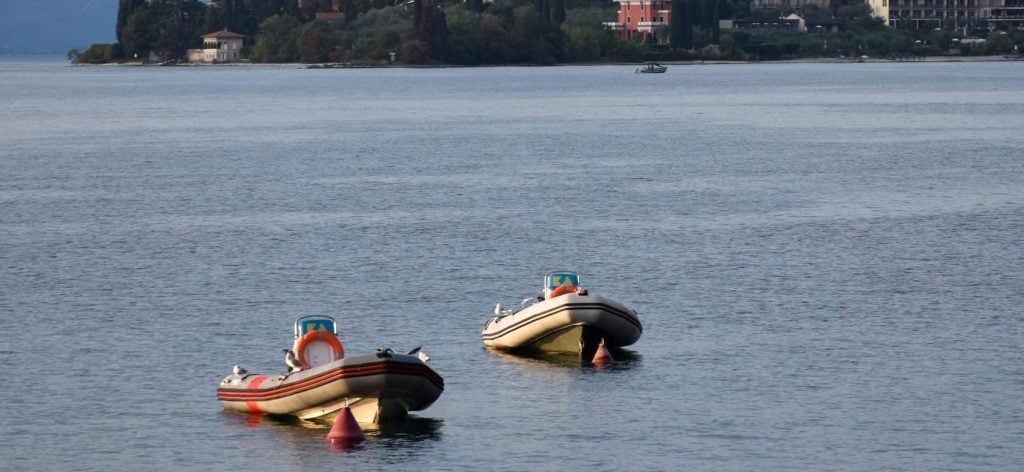 Réparation bateau pneumatique