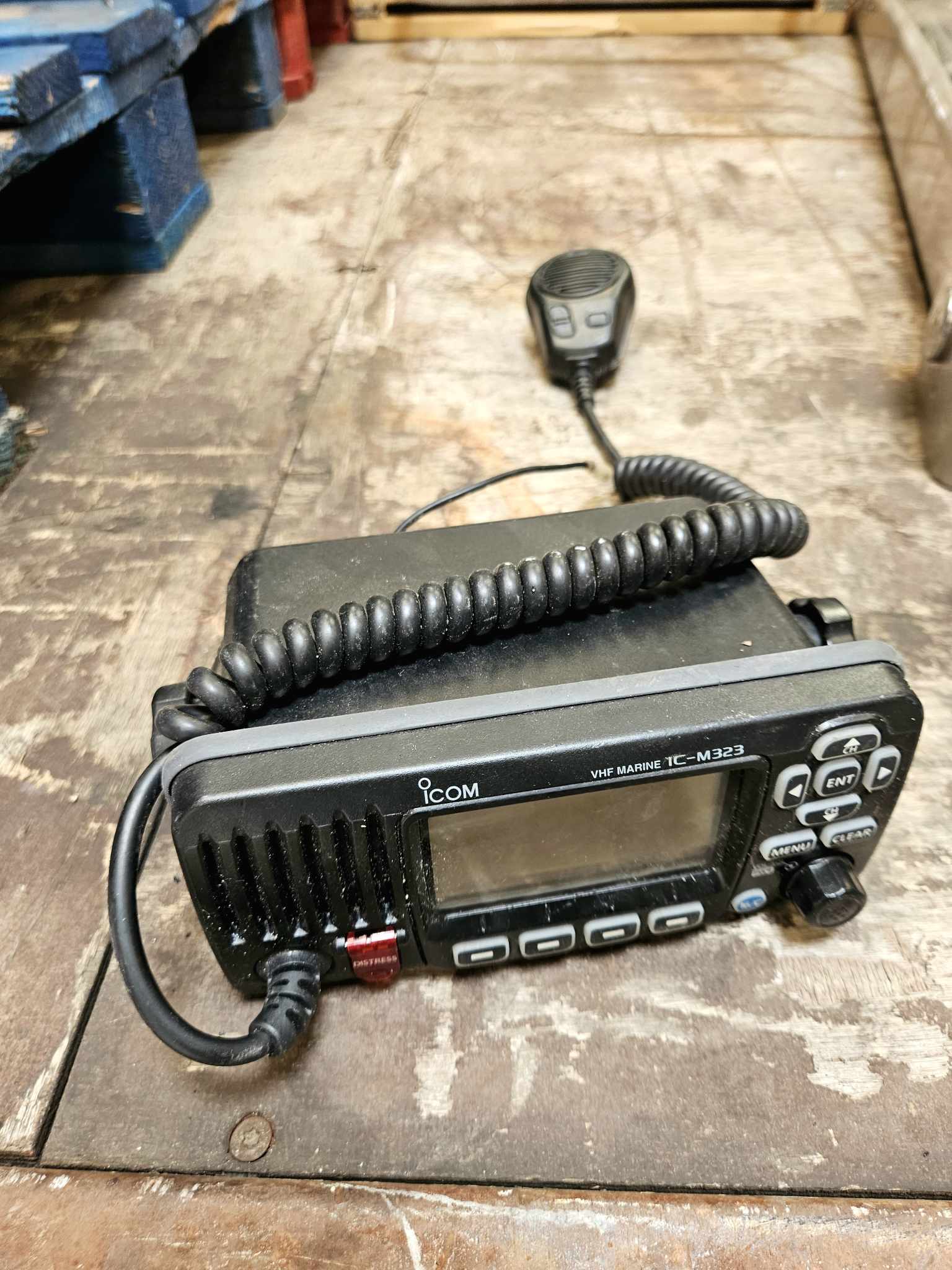 Radio VHF Marine IC-M323 