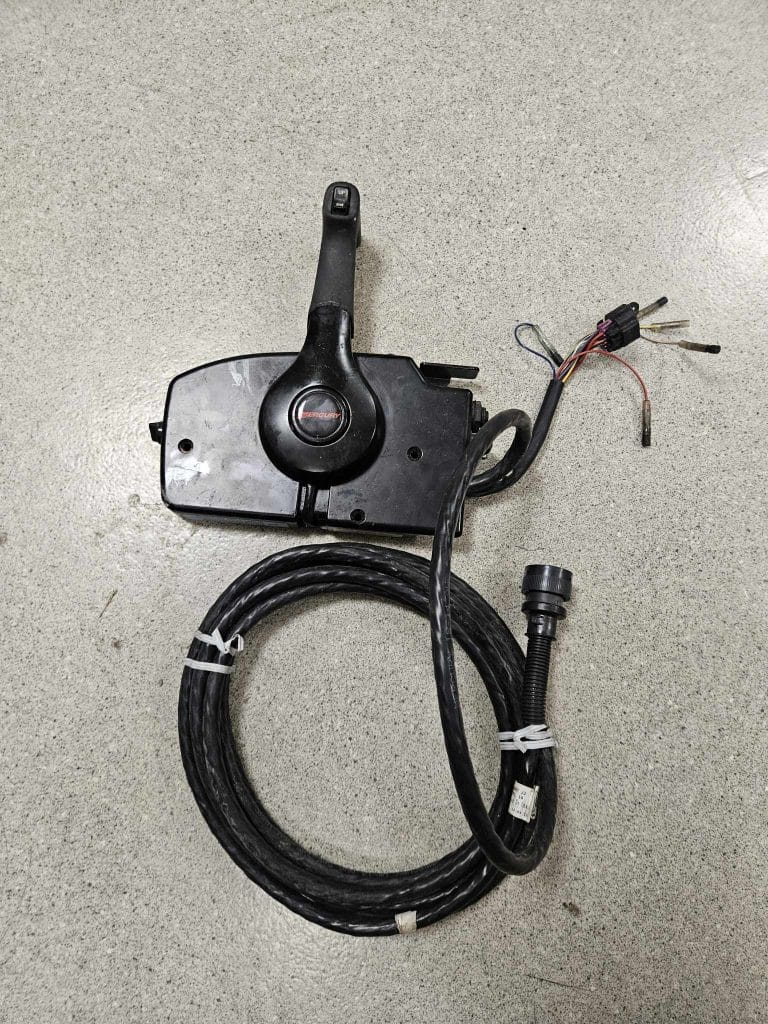 Boitier de commande latéral Mercury