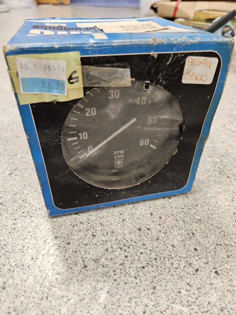 Compte-tours VDO Marine 6000rpm 
