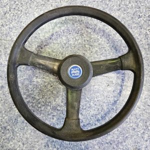 Volant Navimare plastique noir 320mm ⌀