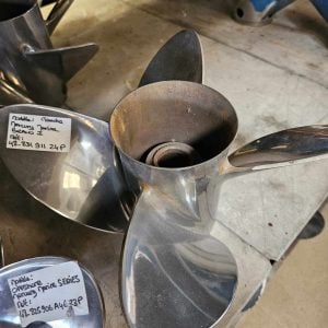 Hélice Bravo I 48-831911 24P Mercury Marine 