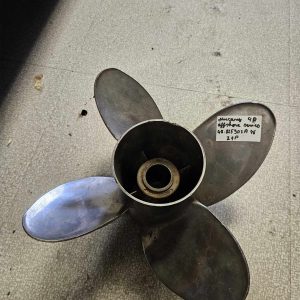 Hélice Offshore Trophy 48-825901 19P Mercury marine