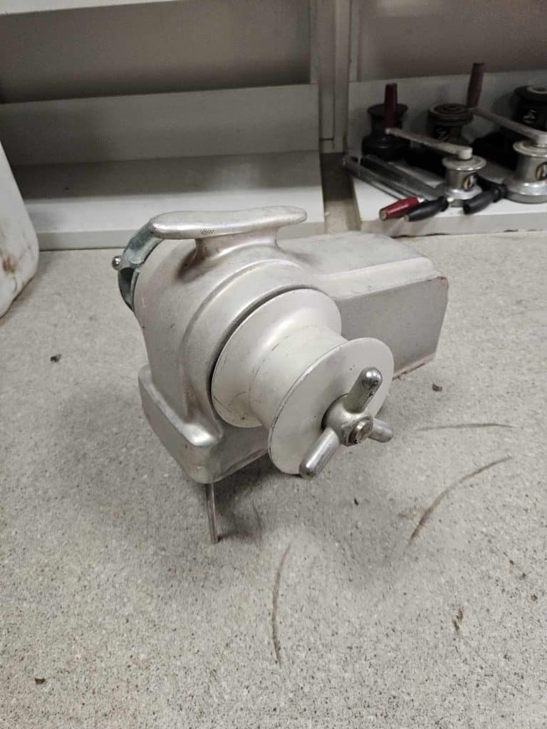Guindeau Lofrans électrique sans moteur