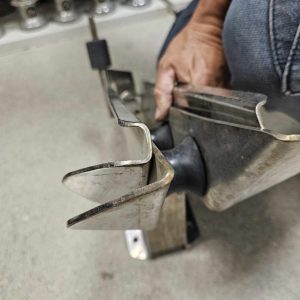 Davier d’étrave basculant inox