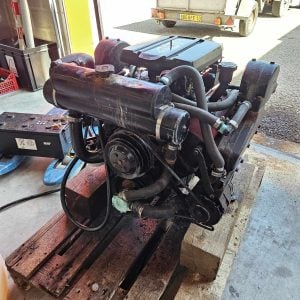 Moteur volvo penta aq205