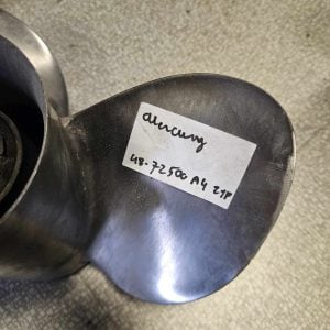 Hélice Mercury 48-72500 A4 21P