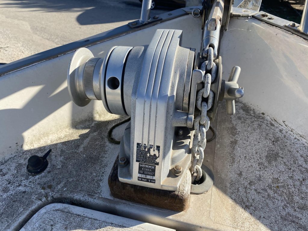 Guindeau Lofrans 700W horizontal chaine 8