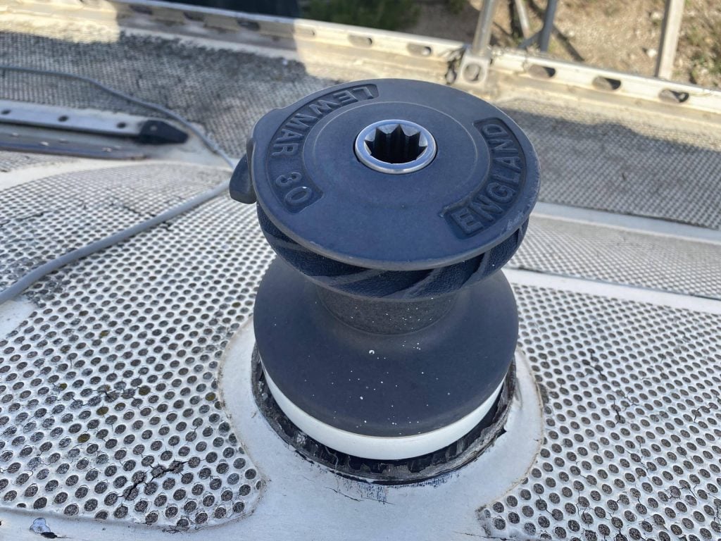 Winch lewmar 30 self-tailing