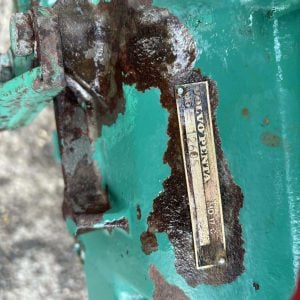 A savoir : Md17 volvo penta diesel en vente en bon état tournant. Vendu avec inverseur, sans faisceau ni tableau de bord. Possibilité de vente avec embase. 