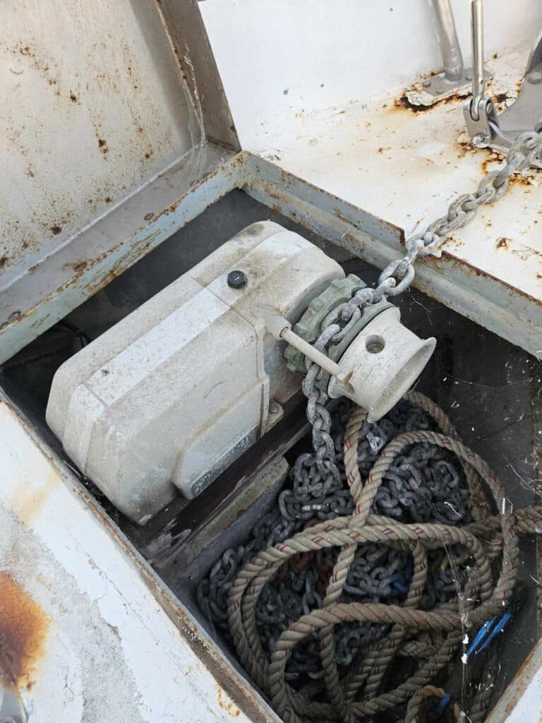 Guindeau Goiot 1000W chaîne de 10