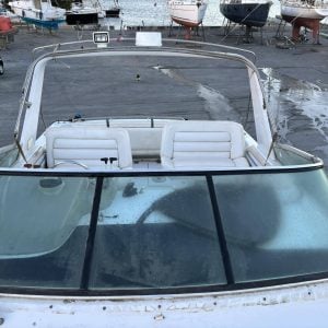 Four Winns Cruiser 325 