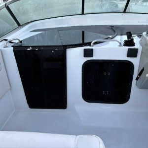 Four Winns Cruiser 325 