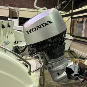 Miami 20 Day Pestrige Boat