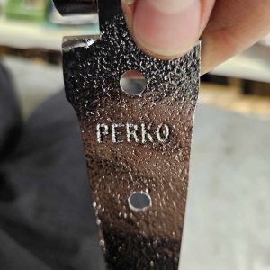 Charnière de sangle Perko