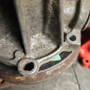 Pompe à eau Volvo 230A