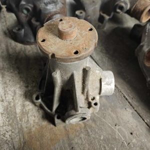 Pompe à eau Volvo 230A