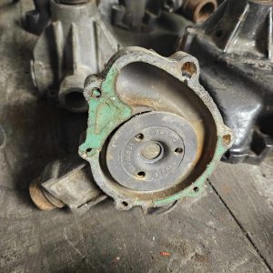 Pompe à eau Volvo 230A