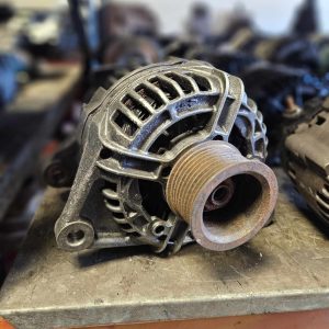 Alternateur 14V 90A Bosch