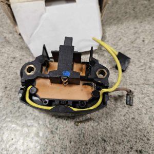 Régulateur d'alternateur 872720 Volvo