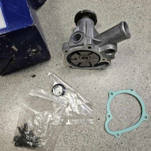 Pompe à eau 271975 Volvo Penta