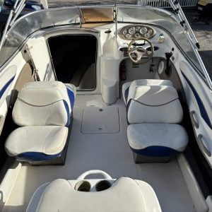 Bateau Bayliner 602 CU