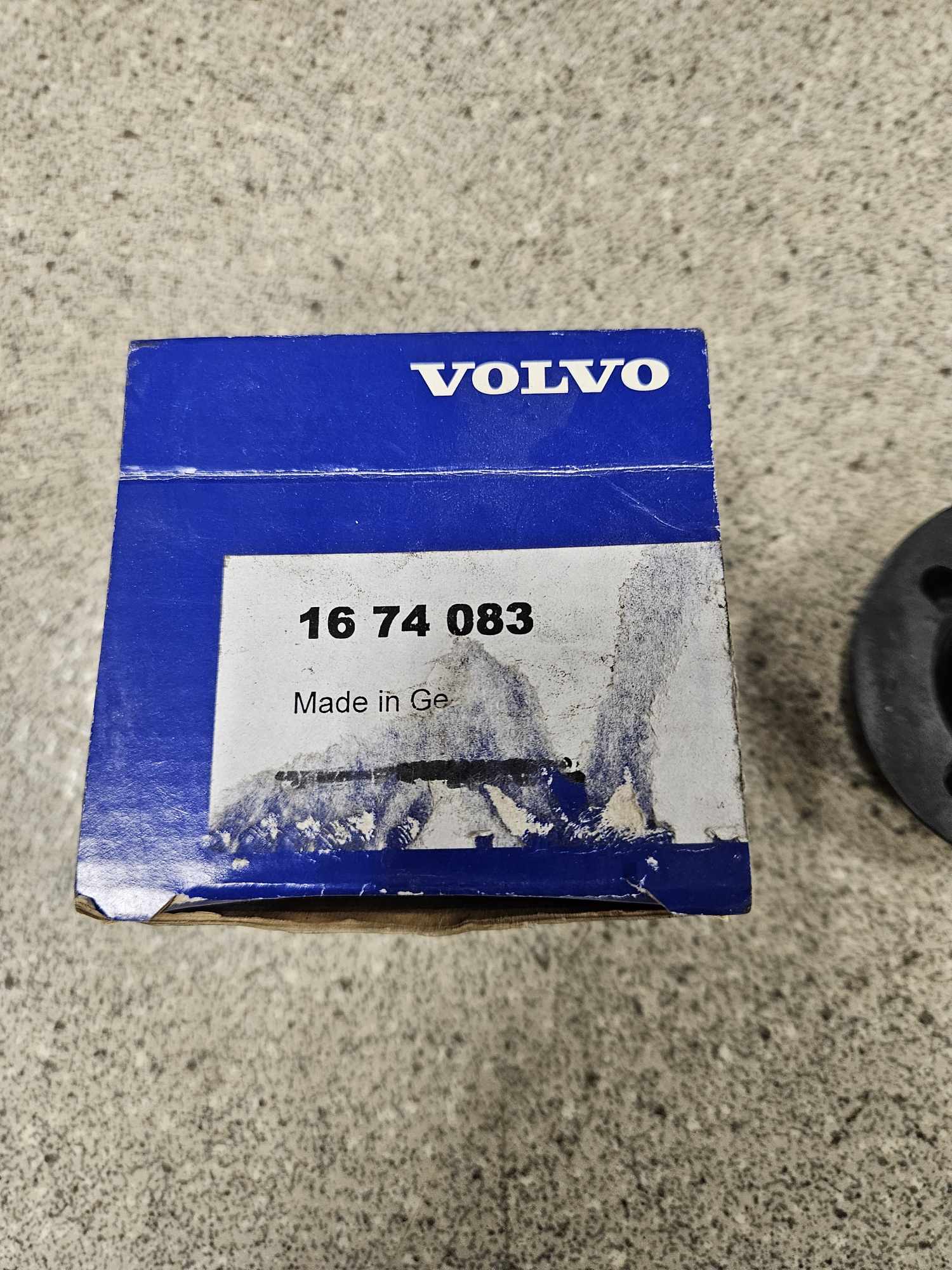 Bouchon d’expansion 1674083 Volvo