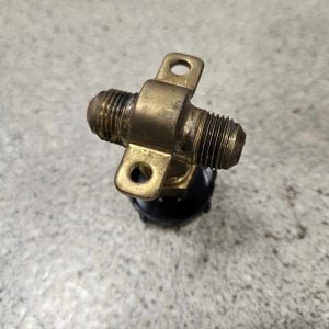 Robinet carburant 838418 Volvo