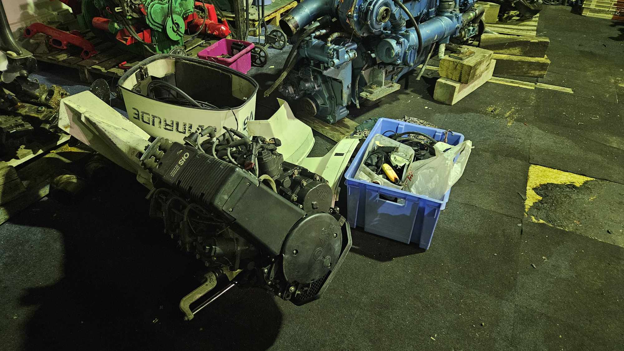 Motore Evinrude Ocean Pro V150 a 2 tempi da 6 CV