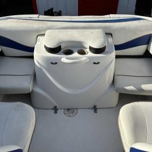 Bateau Bayliner 602 CU