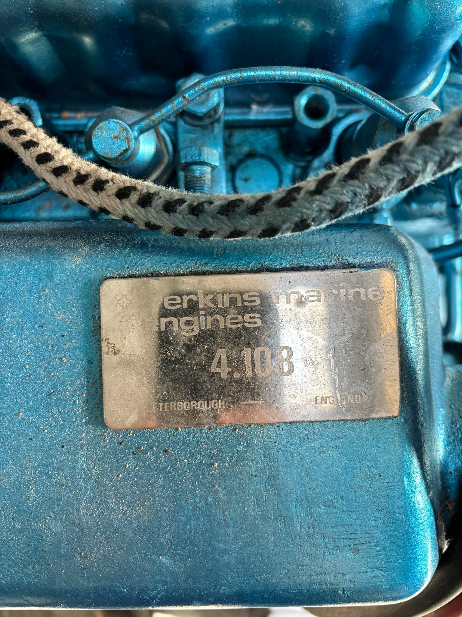 Diesel marino Perkins 4108