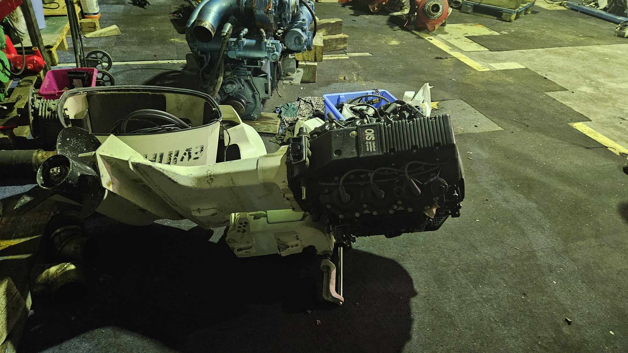 Motore Evinrude Ocean Pro V150 a 2 tempi da 6 CV