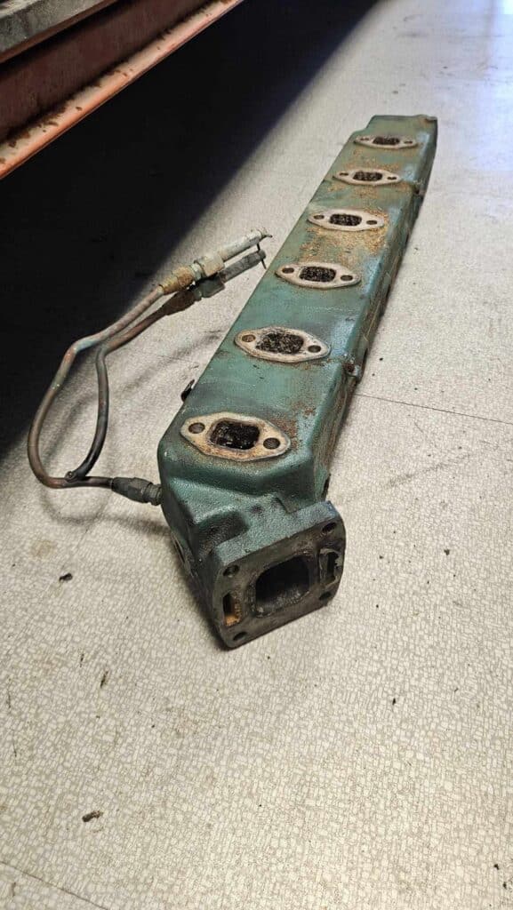 Collecteur echappement tamd40 Volvo Penta